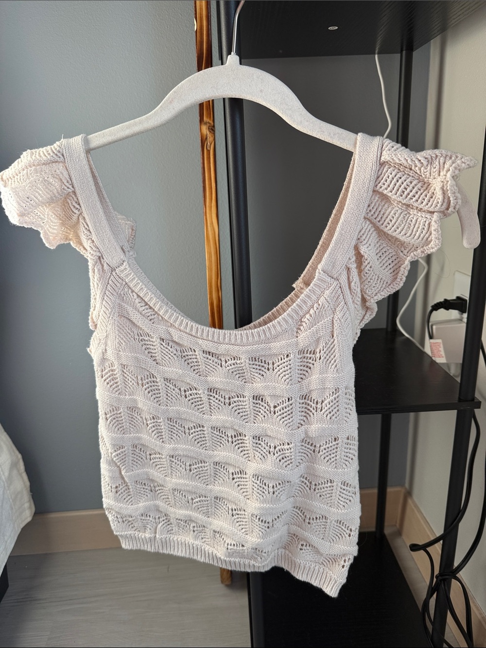 Jessica Simpson Cream Knit Ruffle Tank Top